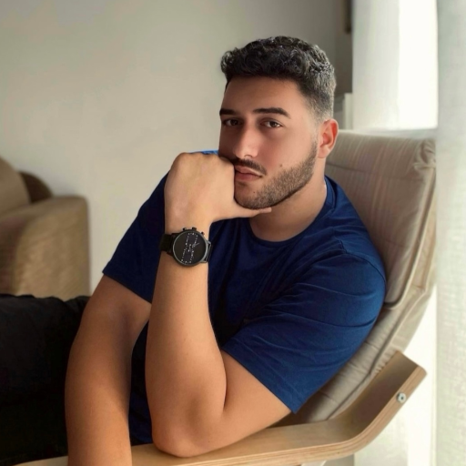 Χρήστος Καπετούρης